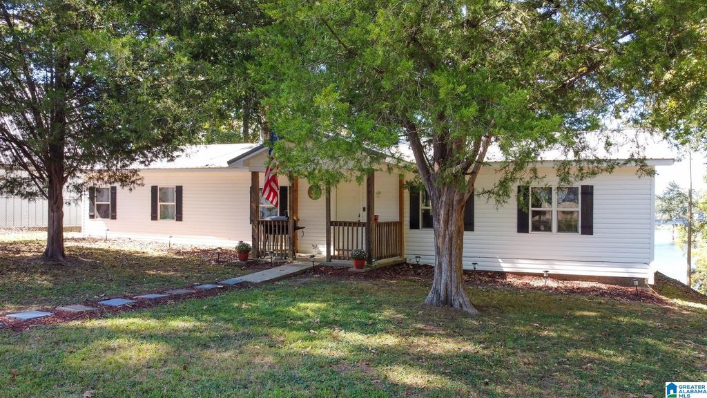 115 RIVERVIEW LANE, Talladega, AL 35160