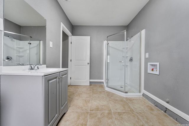6411 ROYALTY PT, Leon Valley, TX 78238