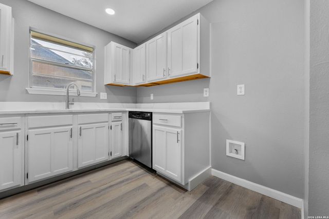 6411 ROYALTY PT, Leon Valley, TX 78238