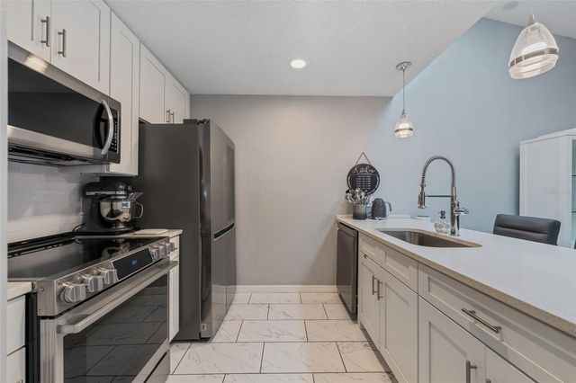 5180 LAZY OAKS DRIVE 5180, Winter Park, FL 32792