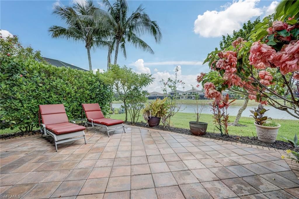 3694 Pleasant Springs DR, NAPLES, FL 34119 — photo 2