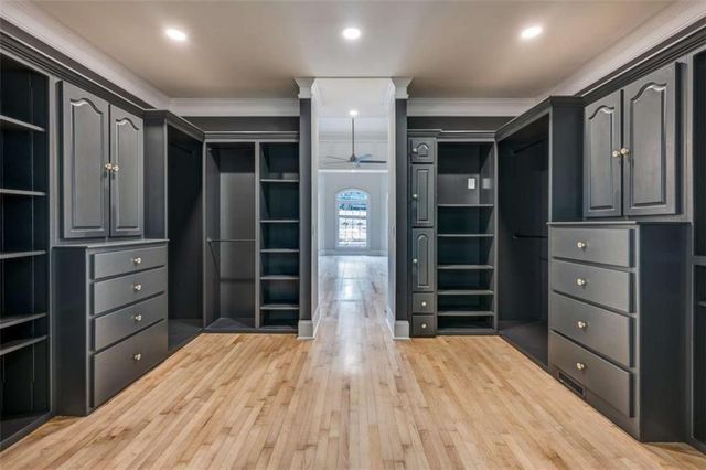 1076 Devine Circle, Brookhaven, GA 30319