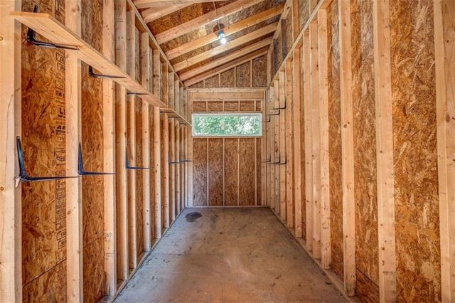 1076 Devine Circle, Brookhaven, GA 30319