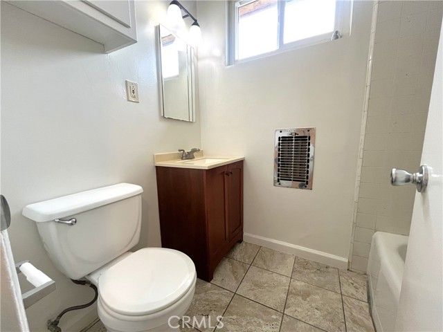 4461 W 135th Street F, Hawthorne, CA 90250