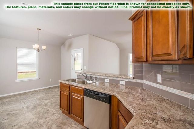 603 W Fitchberg Street, Siloam Springs, AR 72761