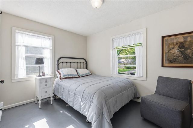 2800 W 78th Street, Prairie Village, KS 66208