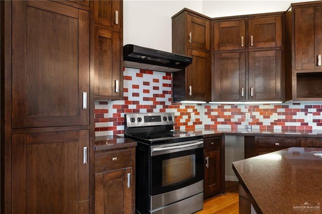 3101 Academy Avenue, Edinburg, TX 78541