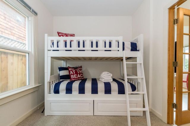 216 Cypress Avenue, Santa Cruz, CA 95062