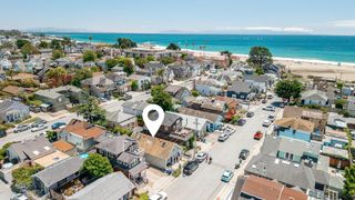 216 Cypress Avenue, Santa Cruz, CA 95062