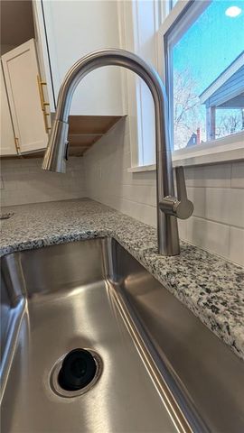 3403 E 62nd Street, Kansas City, MO 64130