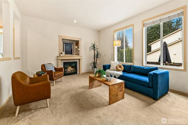 35638 8th Avenue SW, Federal Way, WA 98023