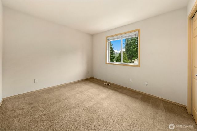 35638 8th Avenue SW, Federal Way, WA 98023