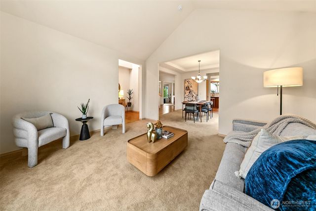 35638 8th Avenue SW, Federal Way, WA 98023