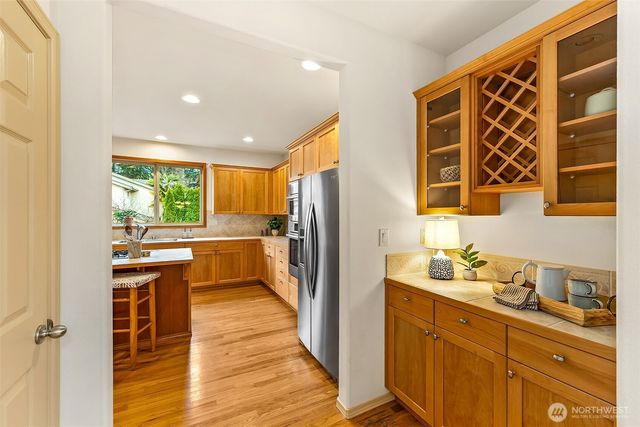 35638 8th Avenue SW, Federal Way, WA 98023