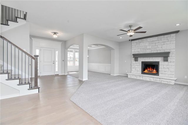 2714 W Park Street, Olathe, KS 66061