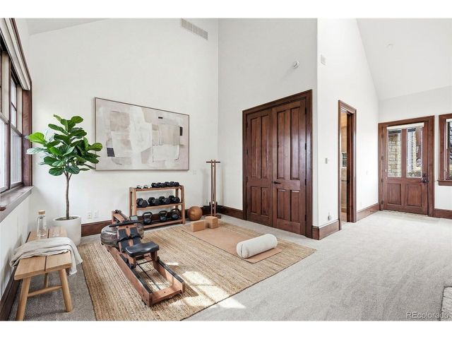 5101 Saint Vrain Rd, Longmont, CO 80503