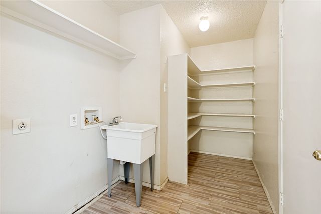 12215 Ortega Street, Dallas, TX 75253