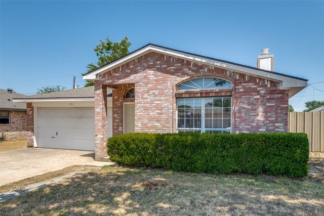 12215 Ortega Street, Dallas, TX 75253