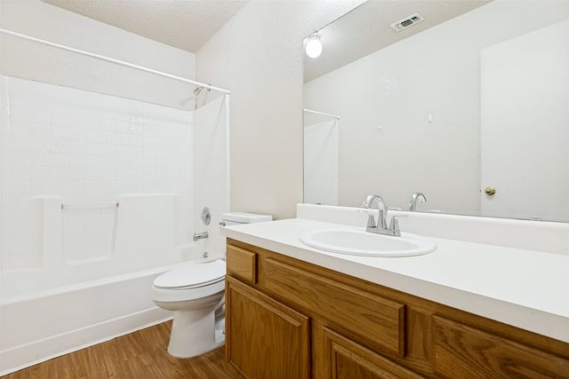 12215 Ortega Street, Dallas, TX 75253