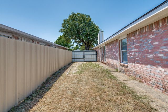 12215 Ortega Street, Dallas, TX 75253