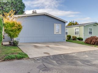 18345 Ne GLISAN St #2, Portland, OR 97230