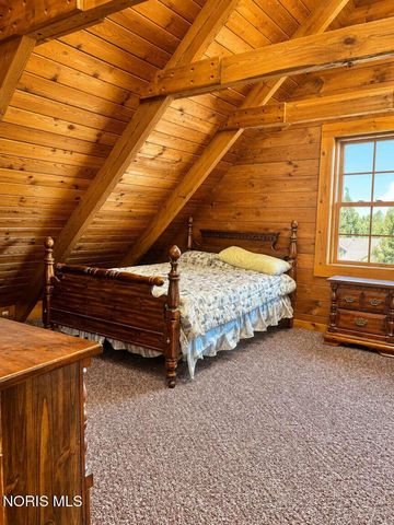 8710 Corduroy Road, Curtice, OH 43412