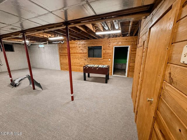8710 Corduroy Road, Curtice, OH 43412