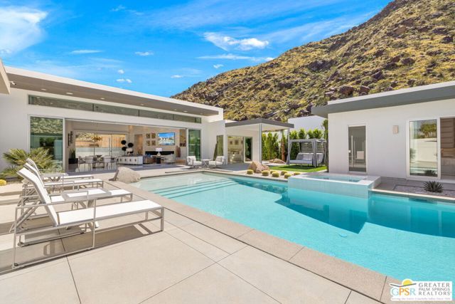 979 Las Palmas Estates Drive, Palm Springs, CA 92262