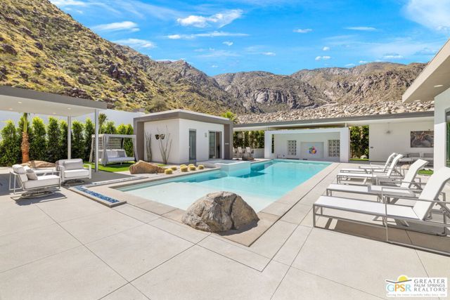 979 Las Palmas Estates Drive, Palm Springs, CA 92262