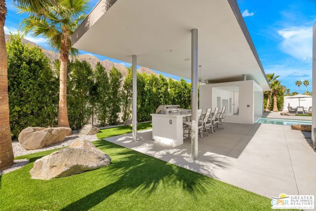 979 Las Palmas Estates Drive, Palm Springs, CA 92262