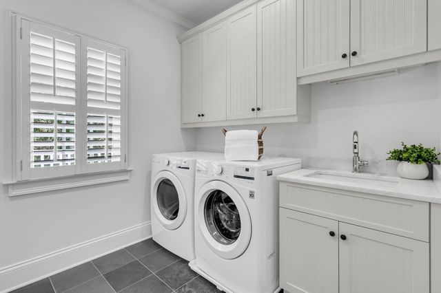 1 Lafar Street, Daniel Island, SC 29492