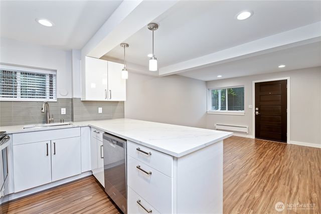 808 NW Market Street, Seattle, WA 98107
