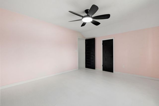 222 W Vaughn Lane, Deer Park, TX 77536