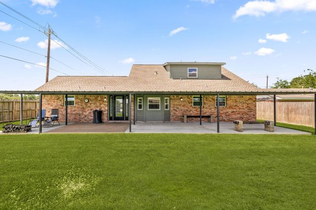 222 W Vaughn Lane, Deer Park, TX 77536