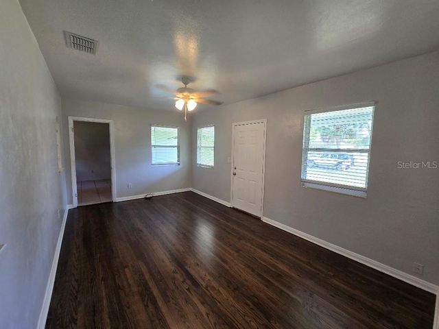 550 AVE E SE, Winter Haven, FL 33880