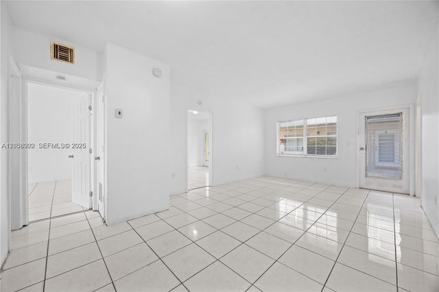 2072 NE 169th Street 2, North Miami Beach, FL 33162