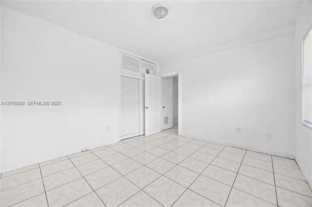 2072 NE 169th Street 2, North Miami Beach, FL 33162