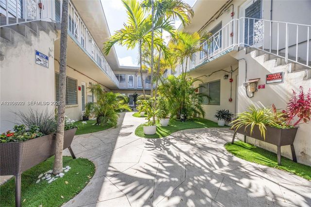 2072 NE 169th Street 2, North Miami Beach, FL 33162