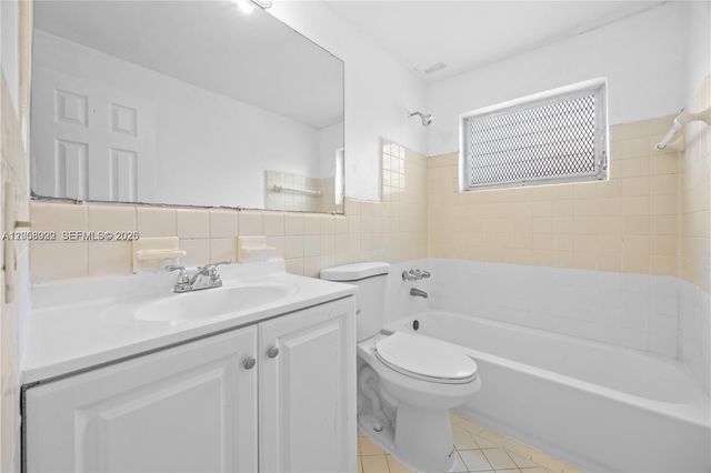 2072 NE 169th Street 2, North Miami Beach, FL 33162