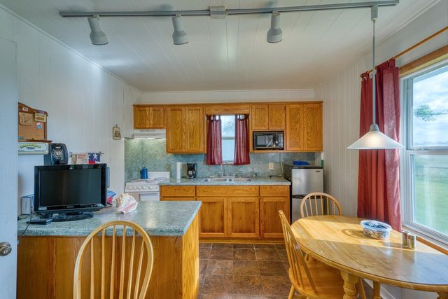 106 Chuckwagon, Burnet, TX 78611