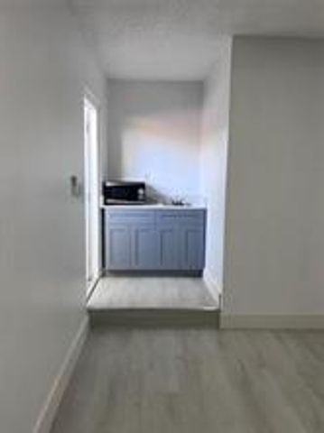 1136 NW 5th Court, Fort Lauderdale, FL 33311