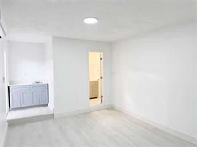 1136 NW 5th Court, Fort Lauderdale, FL 33311