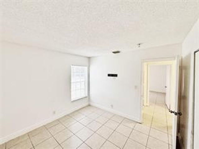1136 NW 5th Court, Fort Lauderdale, FL 33311