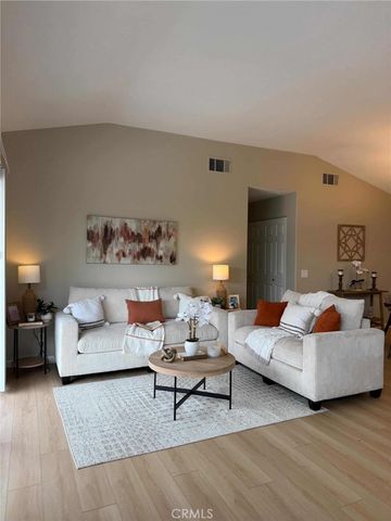 655 S Glenhurst, Anaheim, CA 92808