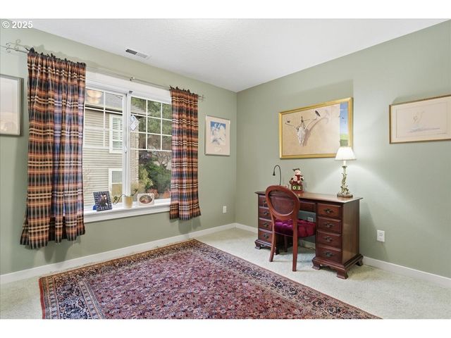 25545 KATHERINE Ct, West Linn, OR 97068