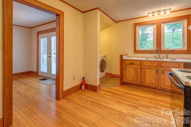 103 S Main Street, Weaverville, NC 28787