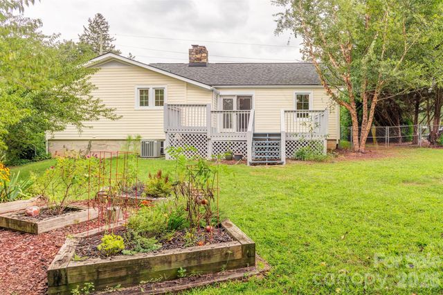 103 S Main Street, Weaverville, NC 28787