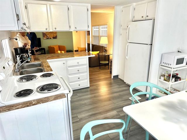 9790 66TH STREET N 194, Pinellas Park, FL 33782