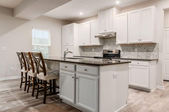 8435 Graystone Drive, Pickerington, OH 43147