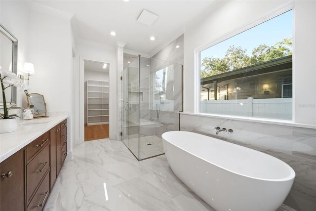 2215 AMHERST AVENUE, Orlando, FL 32804